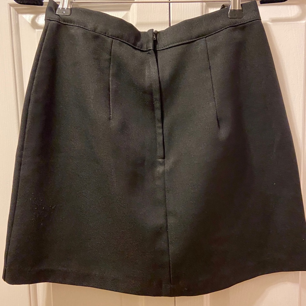 Skirt set - Picture 3 of 7